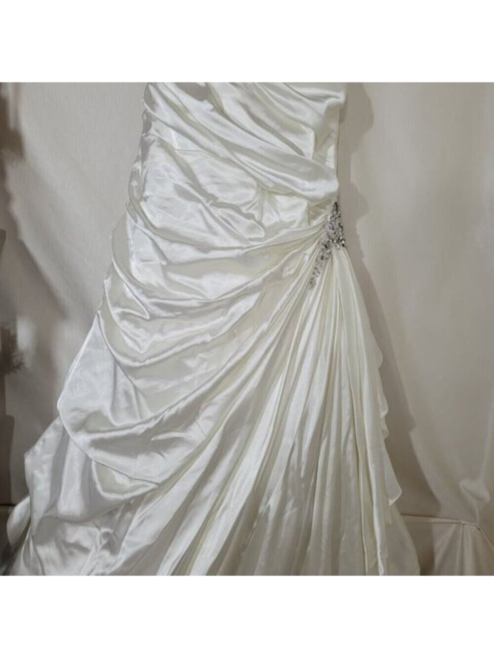 Sottero and Midgley Collection Adorae-JSM1307LU White Wedding Dress - Size 2 - Picture 8 of 16